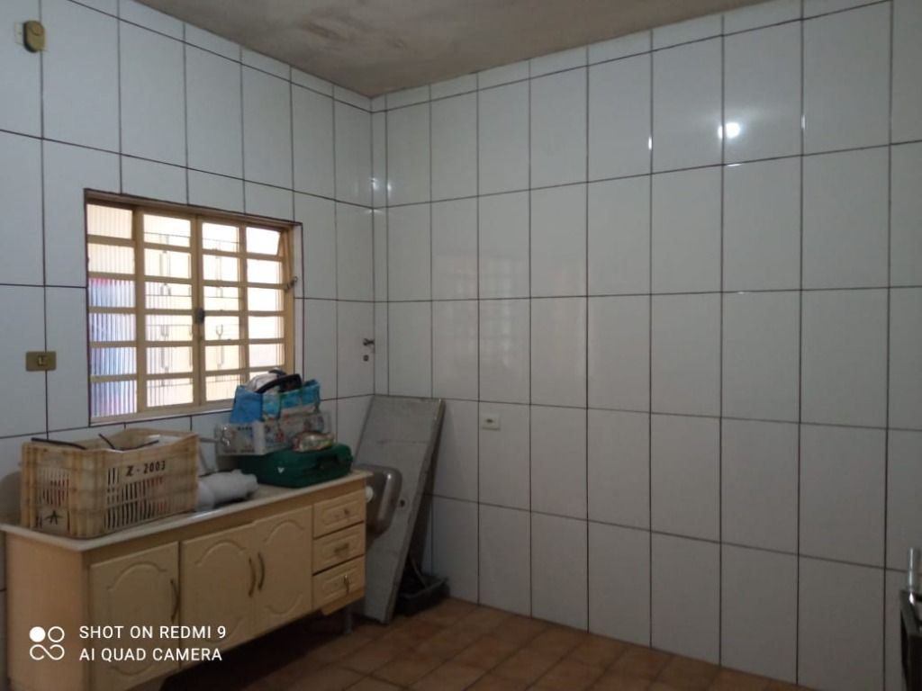 Casa à venda com 2 quartos, 109m² - Foto 11