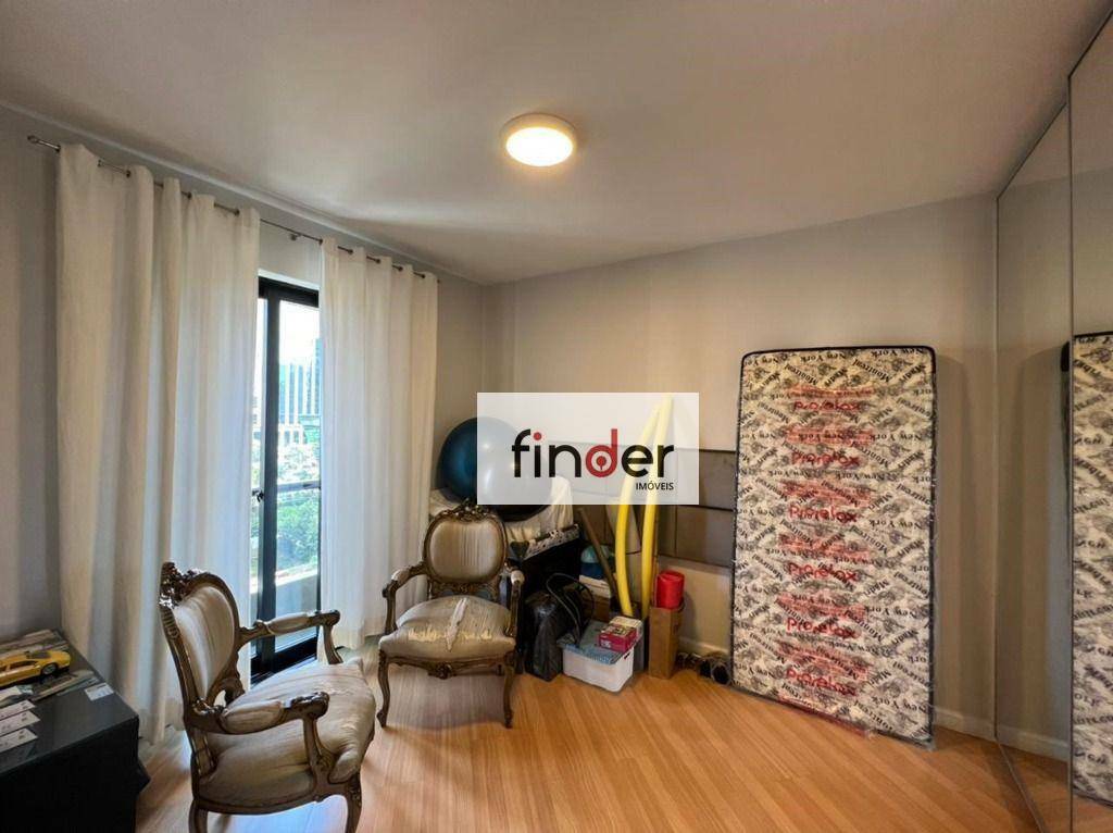 Apartamento à venda com 3 quartos, 220m² - Foto 16