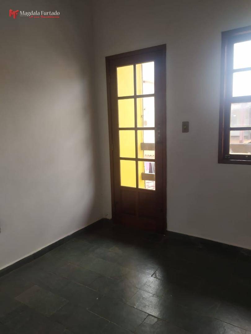 Casa à venda com 2 quartos, 10m² - Foto 4