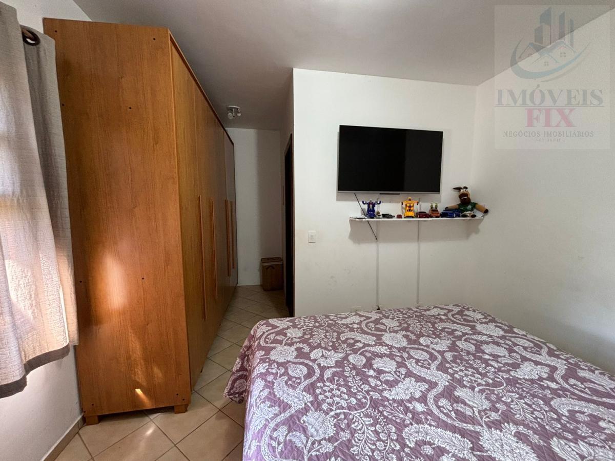 Casa de Condomínio à venda com 3 quartos, 300m² - Foto 21