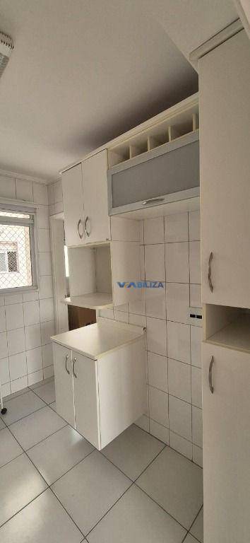 Apartamento à venda com 3 quartos, 67m² - Foto 14