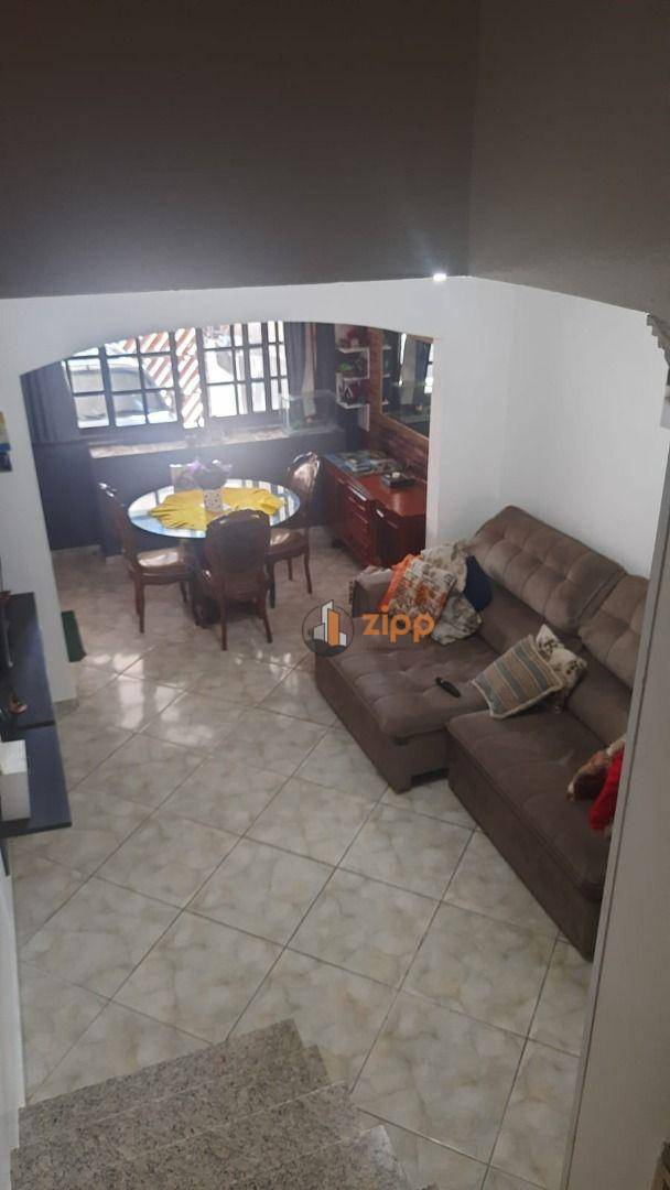 Sobrado à venda com 3 quartos, 200m² - Foto 17