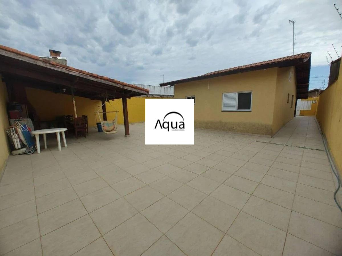 Casa à venda com 2 quartos, 250m² - Foto 2