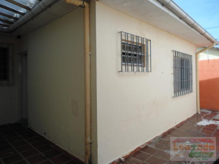 Casa à venda com 2 quartos, 250m² - Foto 8