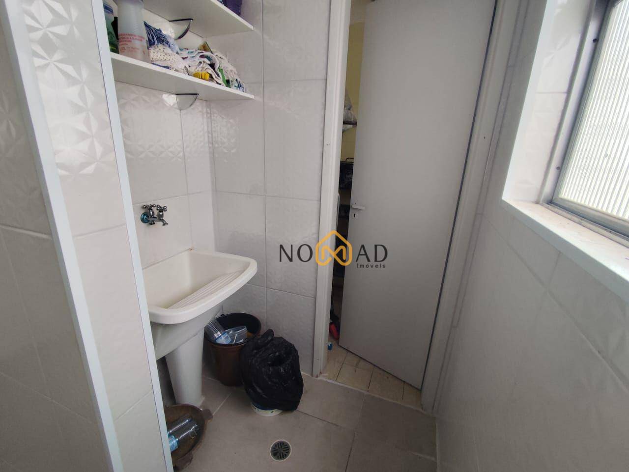 Apartamento à venda com 2 quartos, 70m² - Foto 14