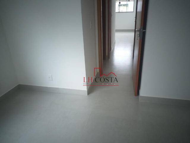 Apartamento à venda com 2 quartos, 70m² - Foto 14