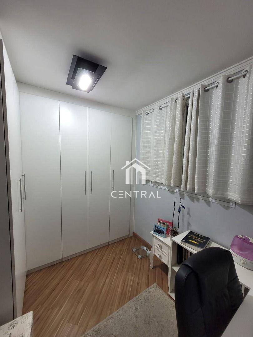 Apartamento para alugar com 3 quartos, 64m² - Foto 14