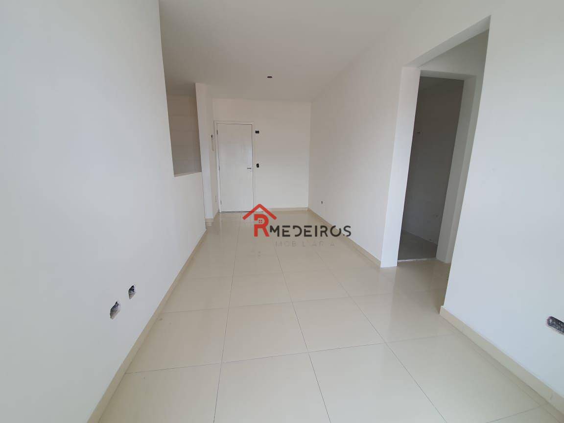 Apartamento à venda com 1 quarto, 45m² - Foto 3