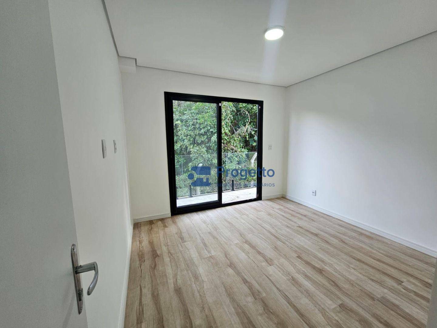 Casa de Condomínio à venda com 3 quartos, 138m² - Foto 17