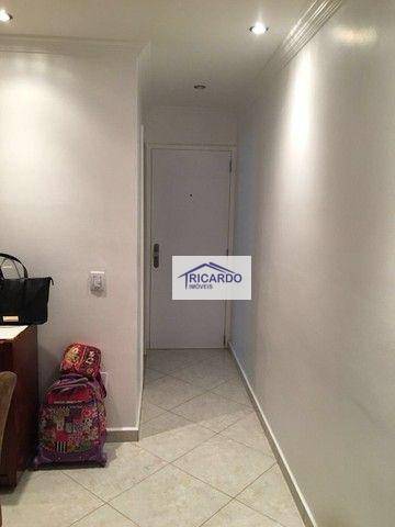 Apartamento à venda com 3 quartos, 90m² - Foto 5