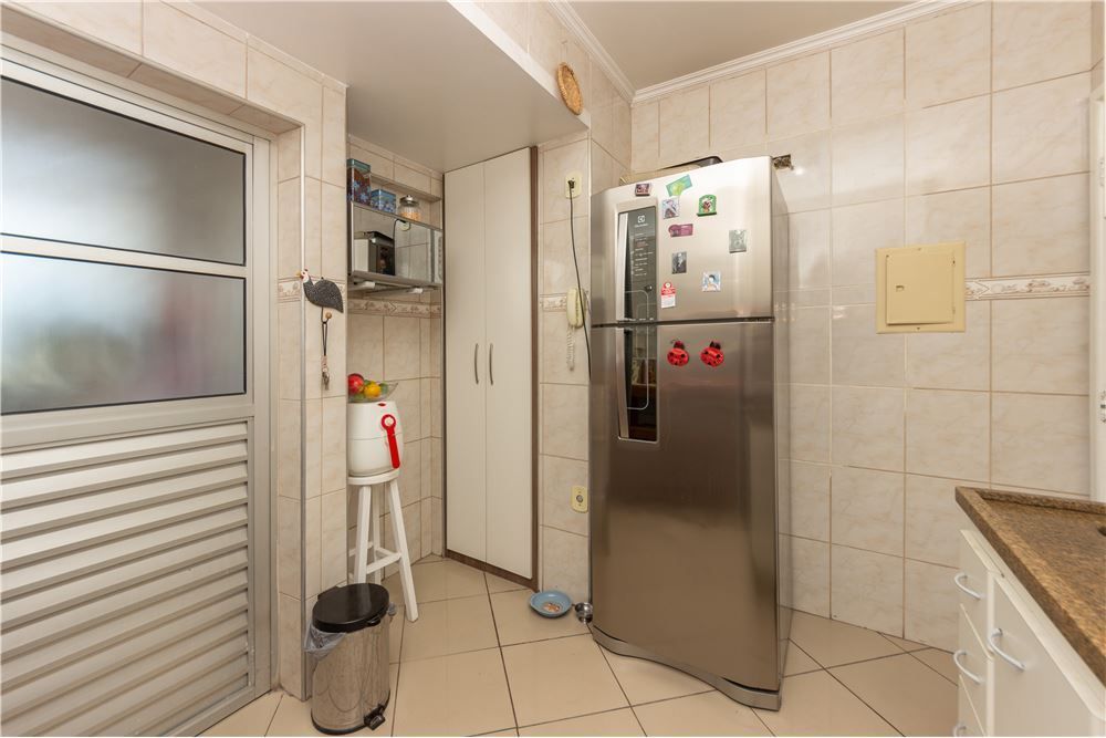 Apartamento à venda com 2 quartos, 55m² - Foto 19