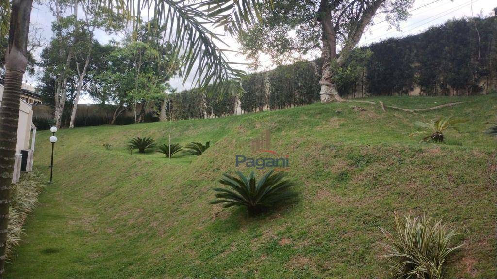 Apartamento à venda com 2 quartos, 63m² - Foto 11