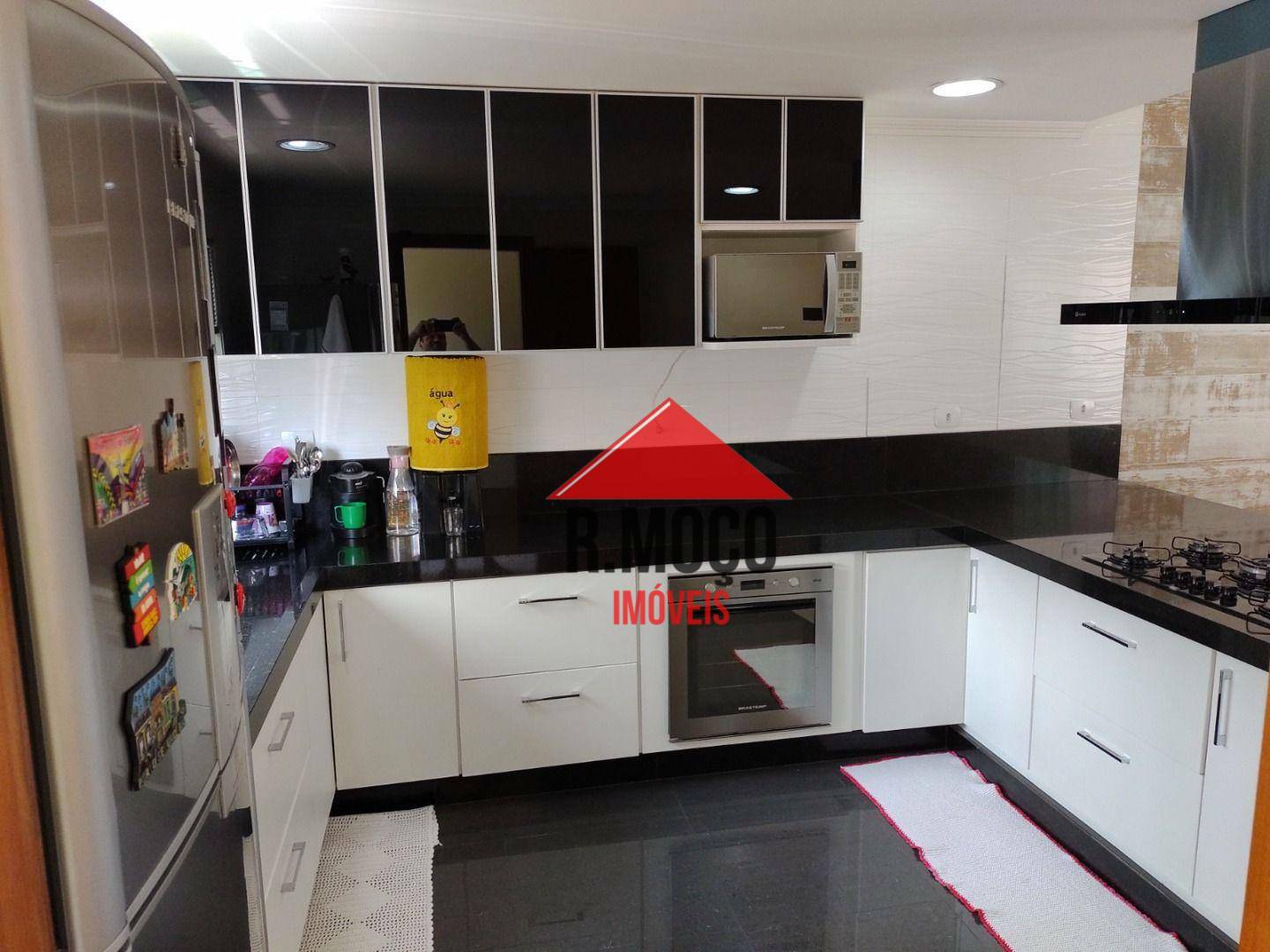 Sobrado à venda com 3 quartos, 247m² - Foto 12