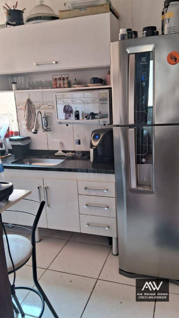 Apartamento à venda com 2 quartos, 54m² - Foto 14