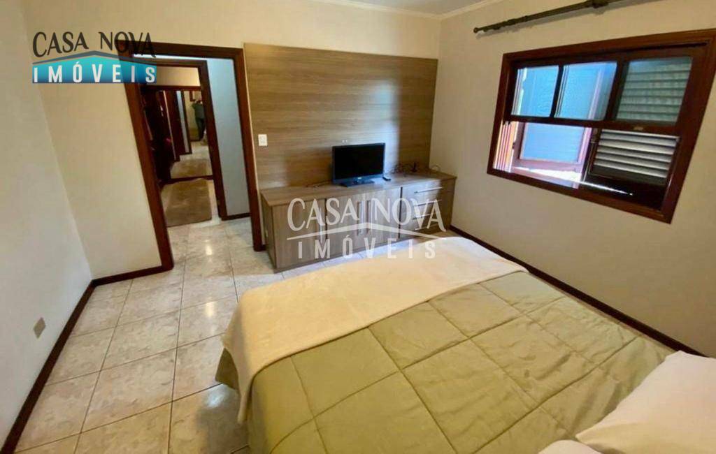 Casa de Condomínio à venda com 4 quartos, 500m² - Foto 17