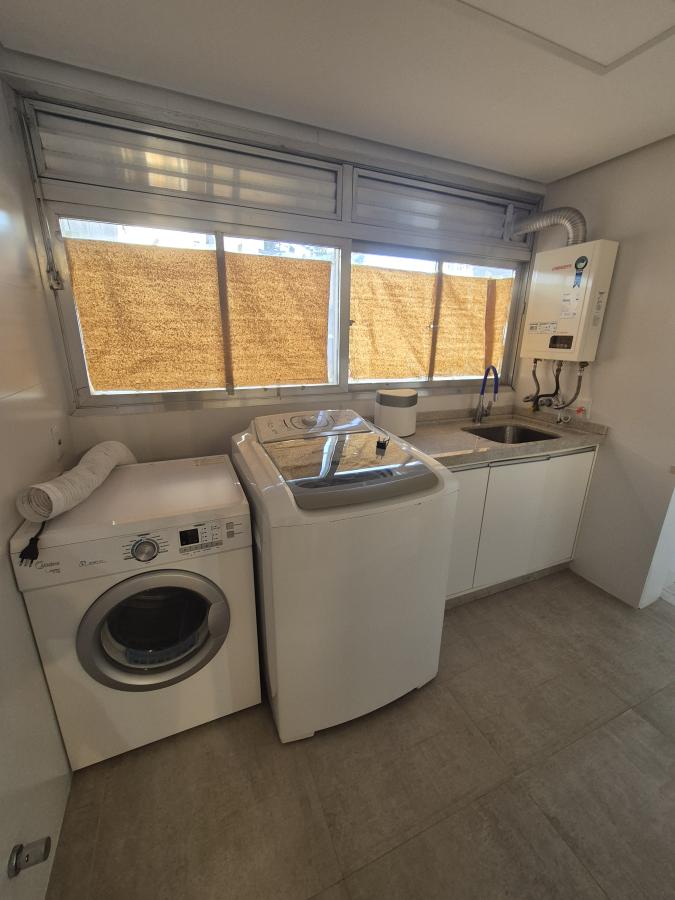 Apartamento à venda com 3 quartos, 158m² - Foto 13