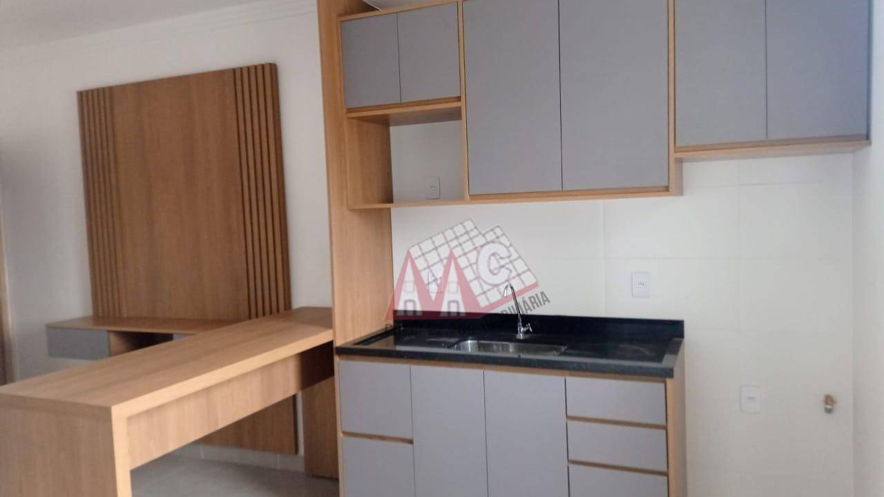 Apartamento para alugar com 2 quartos, 64m² - Foto 2