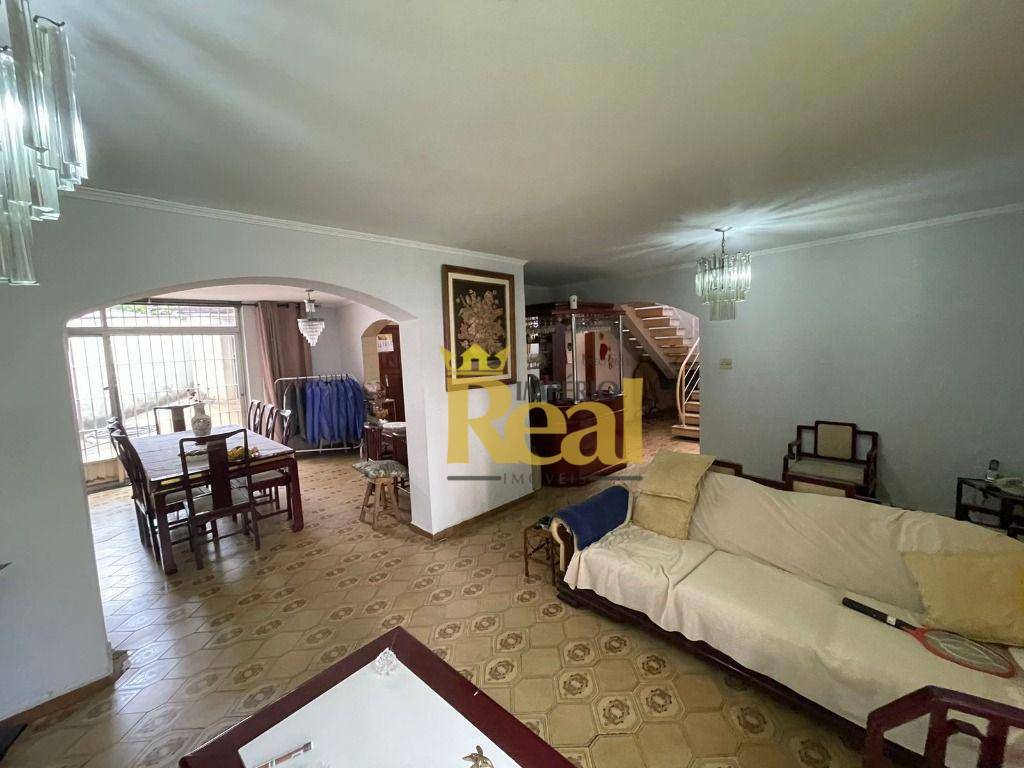 Casa à venda e aluguel com 3 quartos, 390m² - Foto 4