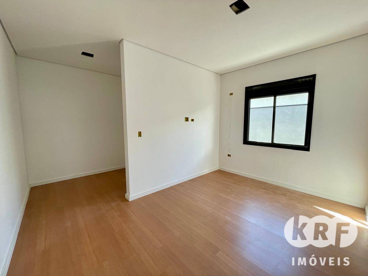 Casa à venda com 3 quartos, 104m² - Foto 10