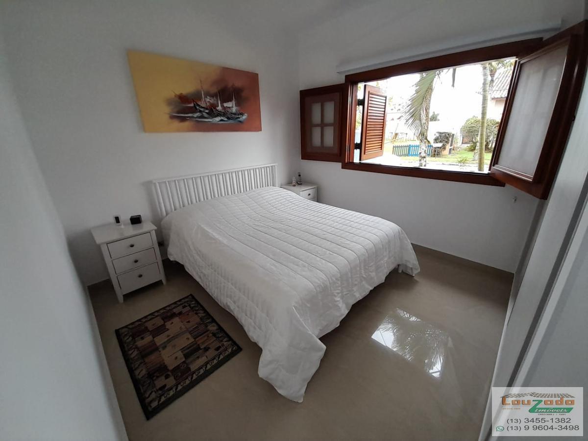 Casa à venda com 3 quartos, 360m² - Foto 17