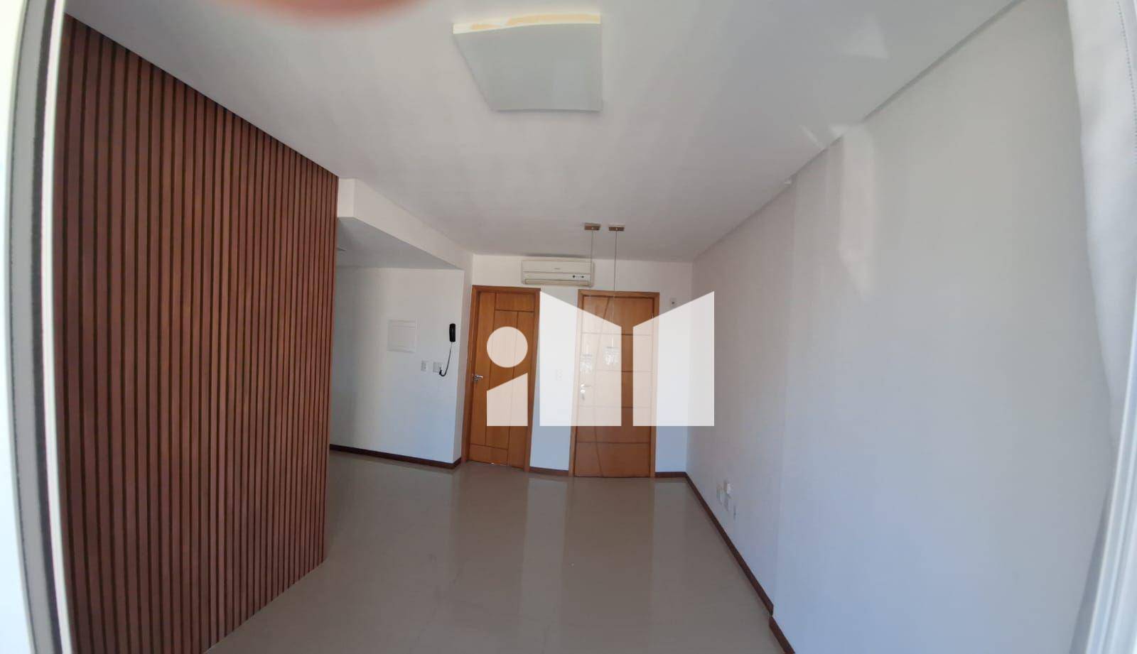 Apartamento à venda com 1 quarto, 45m² - Foto 1