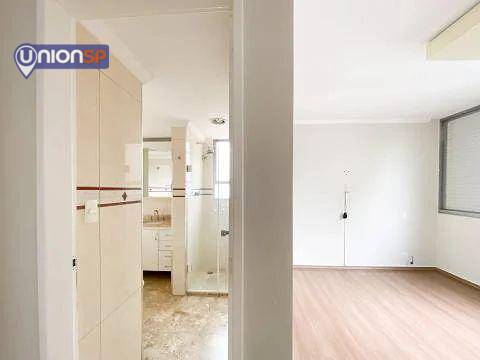 Apartamento à venda com 3 quartos, 158m² - Foto 7