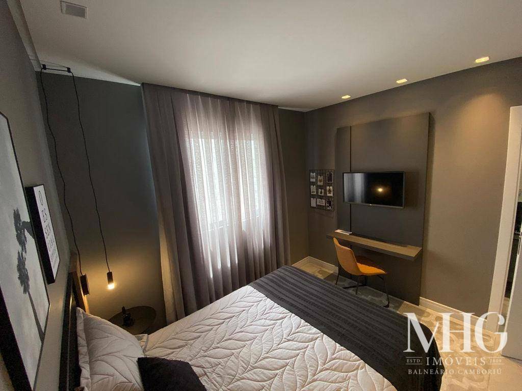 Apartamento à venda com 4 quartos, 130m² - Foto 35