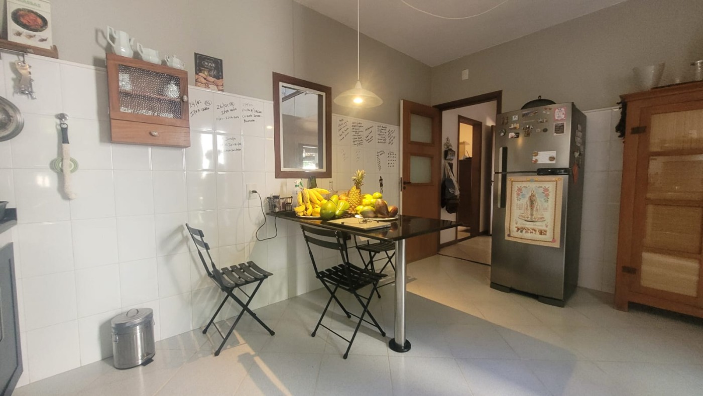 Casa de Condomínio à venda com 4 quartos, 290m² - Foto 21