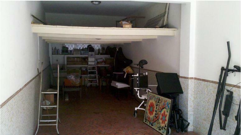 Apartamento à venda com 3 quartos, 140m² - Foto 2