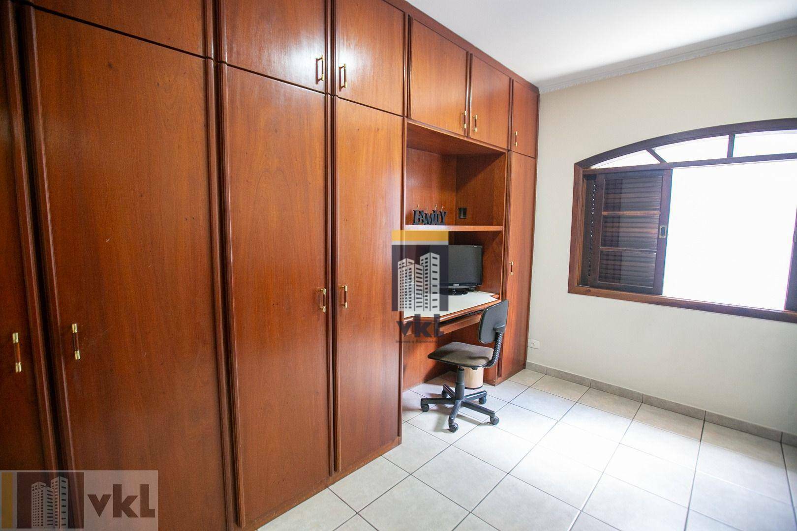 Sobrado à venda com 4 quartos, 372m² - Foto 70