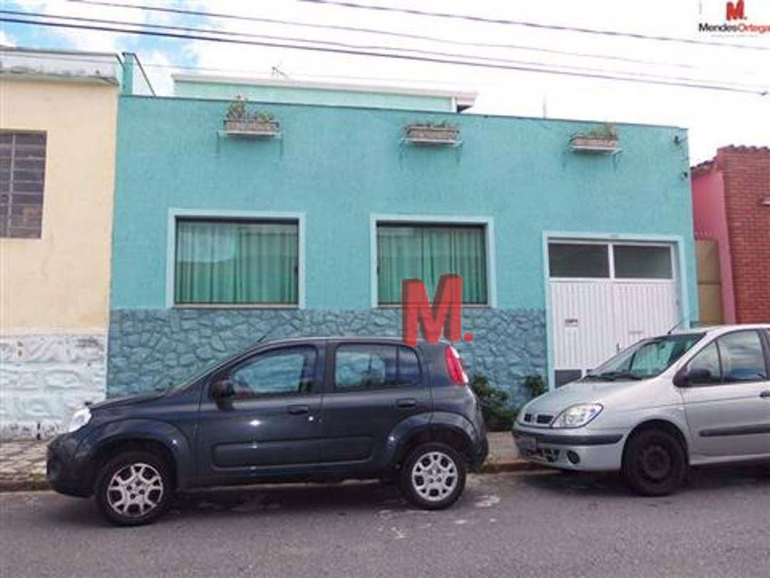 Casa à venda com 5 quartos, 300m² - Foto 2