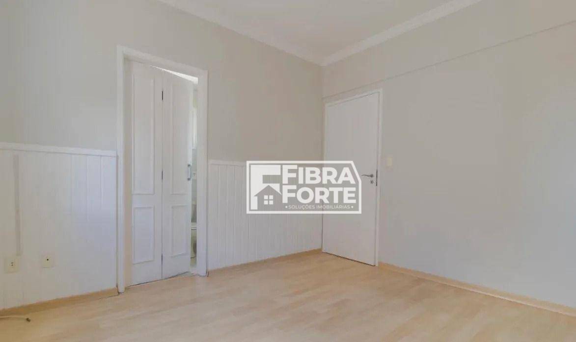 Apartamento à venda com 2 quartos, 70m² - Foto 13