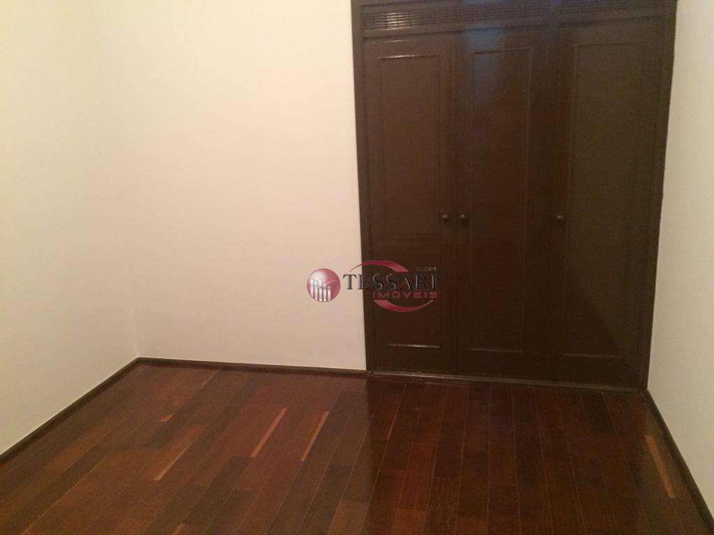 Apartamento à venda com 3 quartos, 139m² - Foto 2