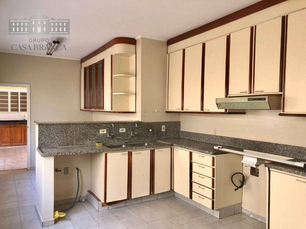 Casa, 5 quartos, 315 m² - Foto 4