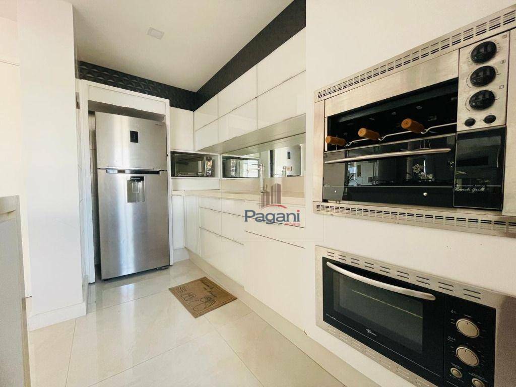 Apartamento à venda com 2 quartos, 89m² - Foto 22