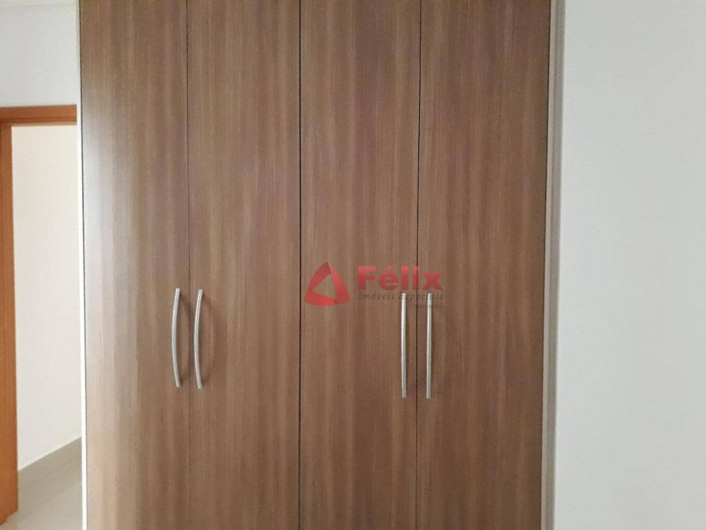 Apartamento à venda com 3 quartos, 155m² - Foto 12