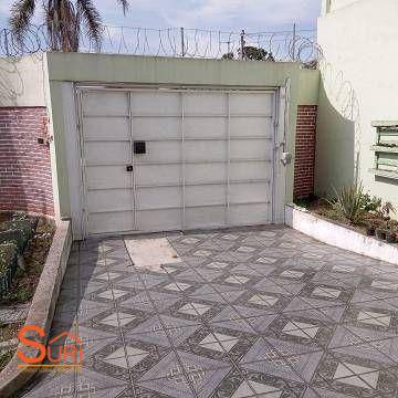 Casa à venda com 4 quartos, 300m² - Foto 1