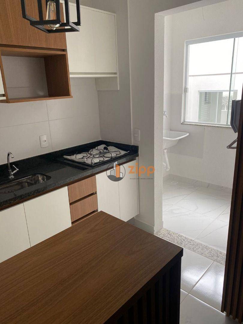 Apartamento à venda com 2 quartos, 37m² - Foto 17