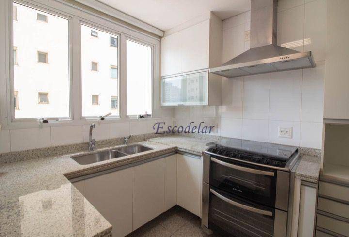 Apartamento à venda com 3 quartos, 218m² - Foto 6