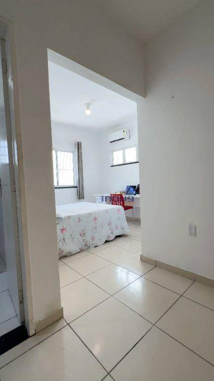 Casa, 4 quartos, 230 m² - Foto 12