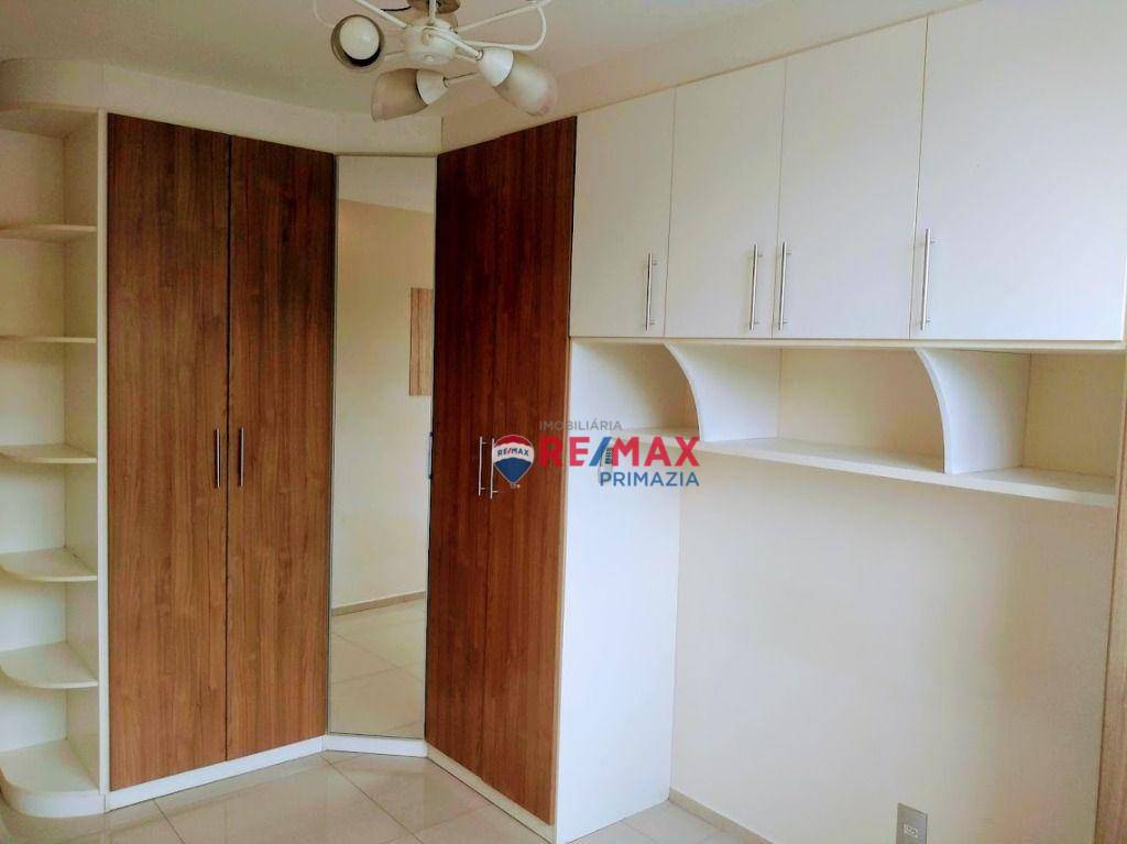 Apartamento à venda com 2 quartos, 51m² - Foto 17