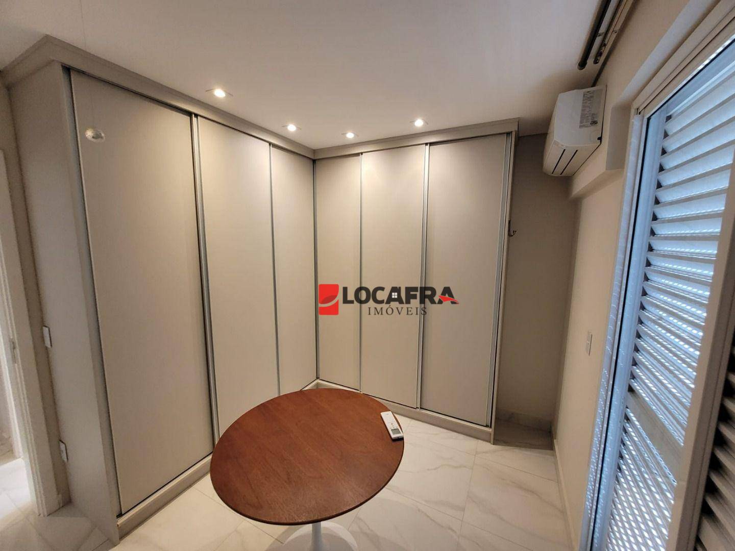 Apartamento à venda com 2 quartos, 78m² - Foto 17