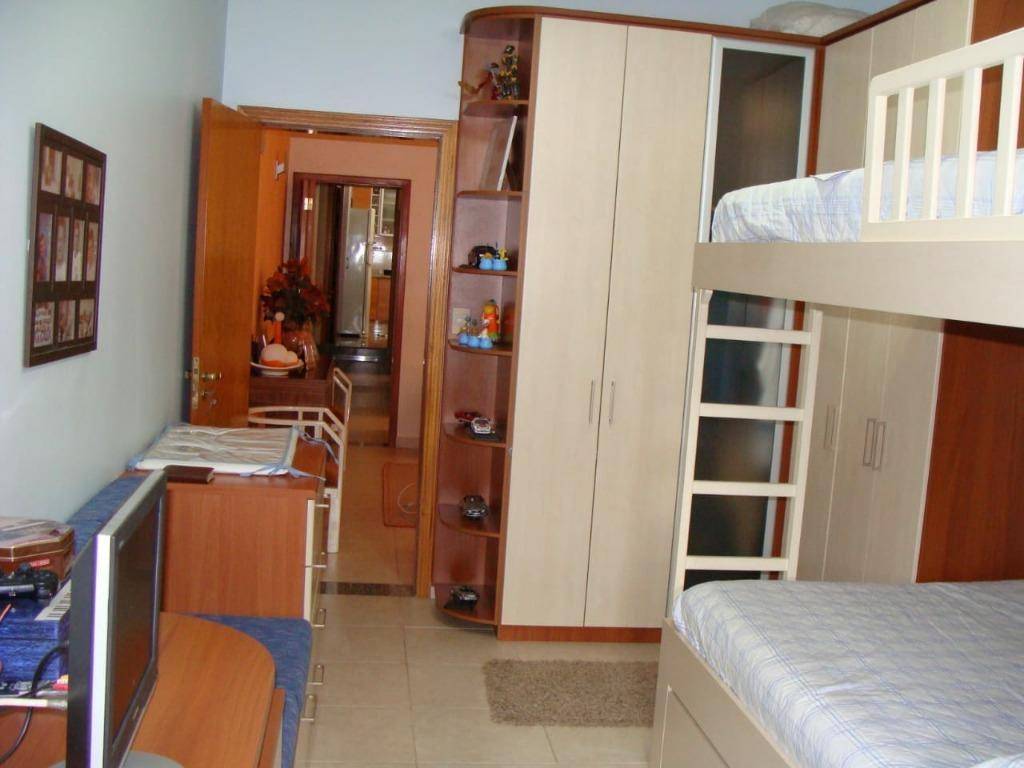 Sobrado à venda com 3 quartos, 233m² - Foto 7