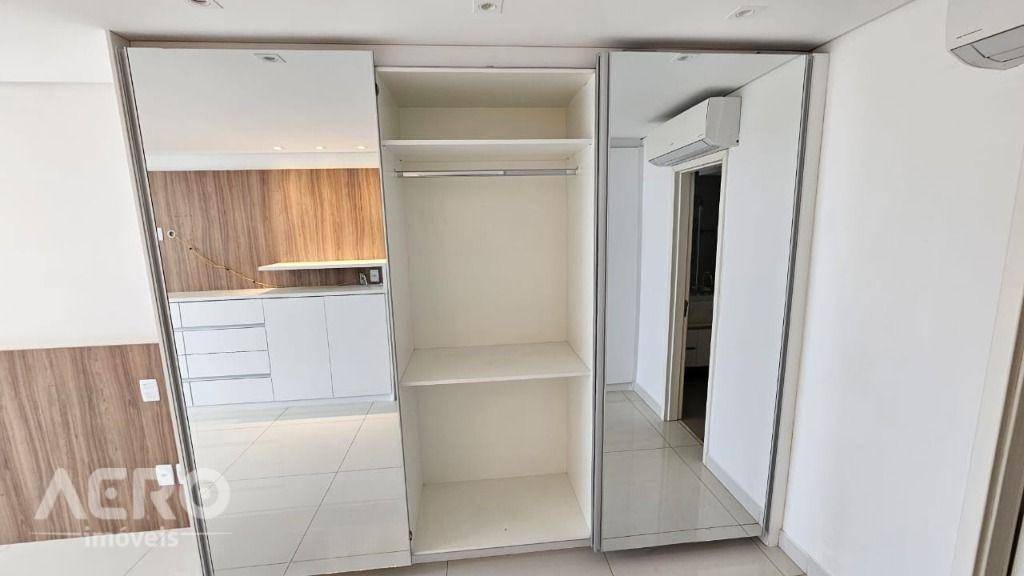 Apartamento para alugar com 3 quartos, 180m² - Foto 29