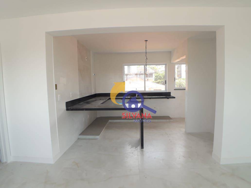 Apartamento à venda com 4 quartos, 138m² - Foto 18