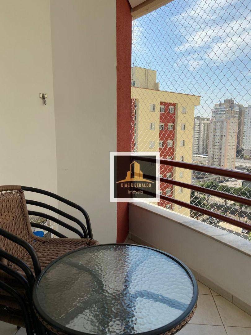 Apartamento à venda com 3 quartos, 83m² - Foto 19