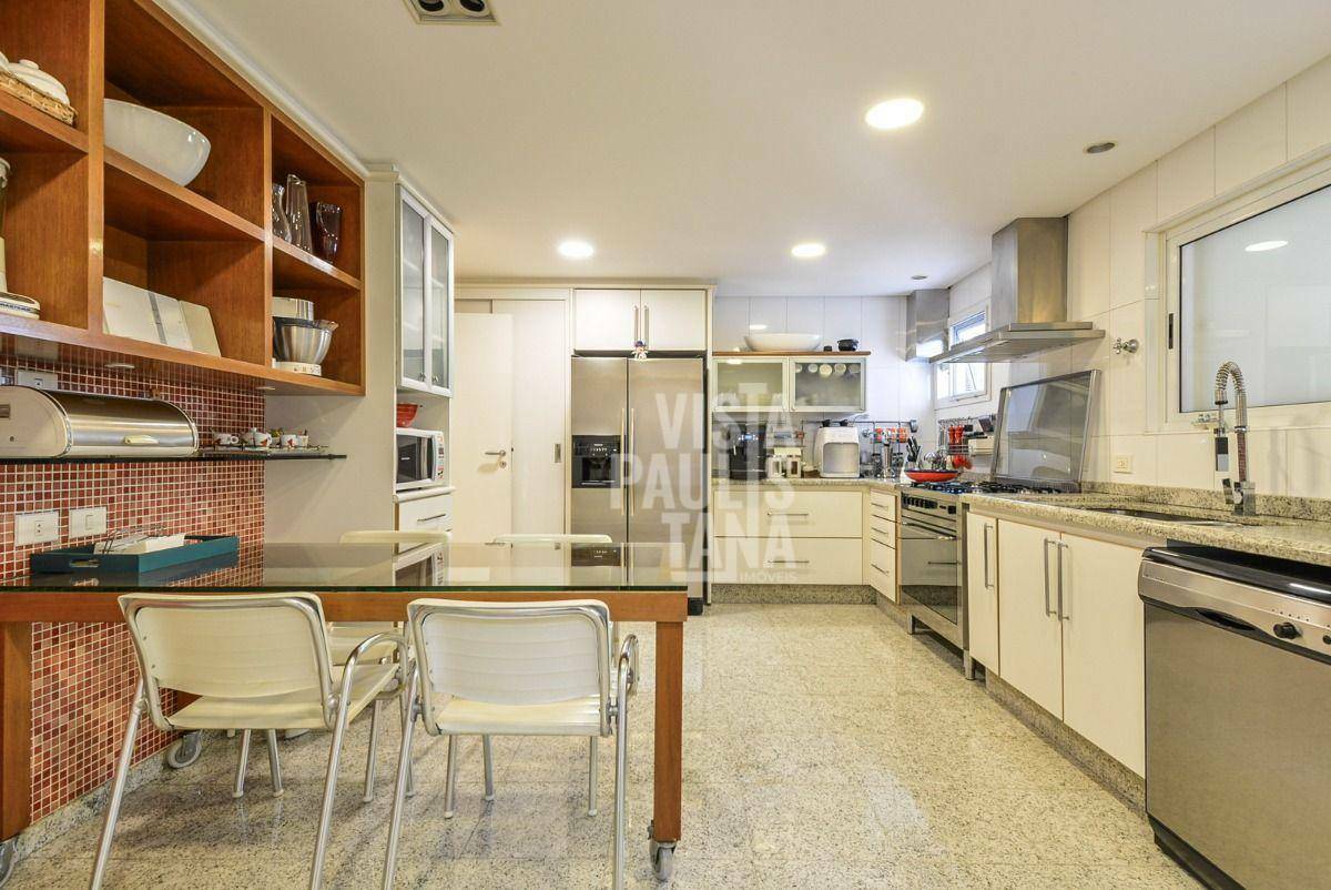 Apartamento à venda com 3 quartos, 177m² - Foto 47