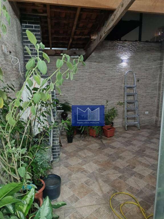 Sobrado à venda com 3 quartos, 150m² - Foto 6