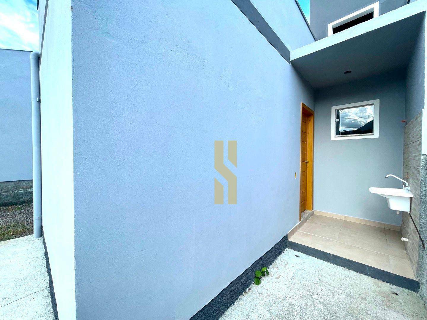 Casa à venda com 2 quartos, 51m² - Foto 3
