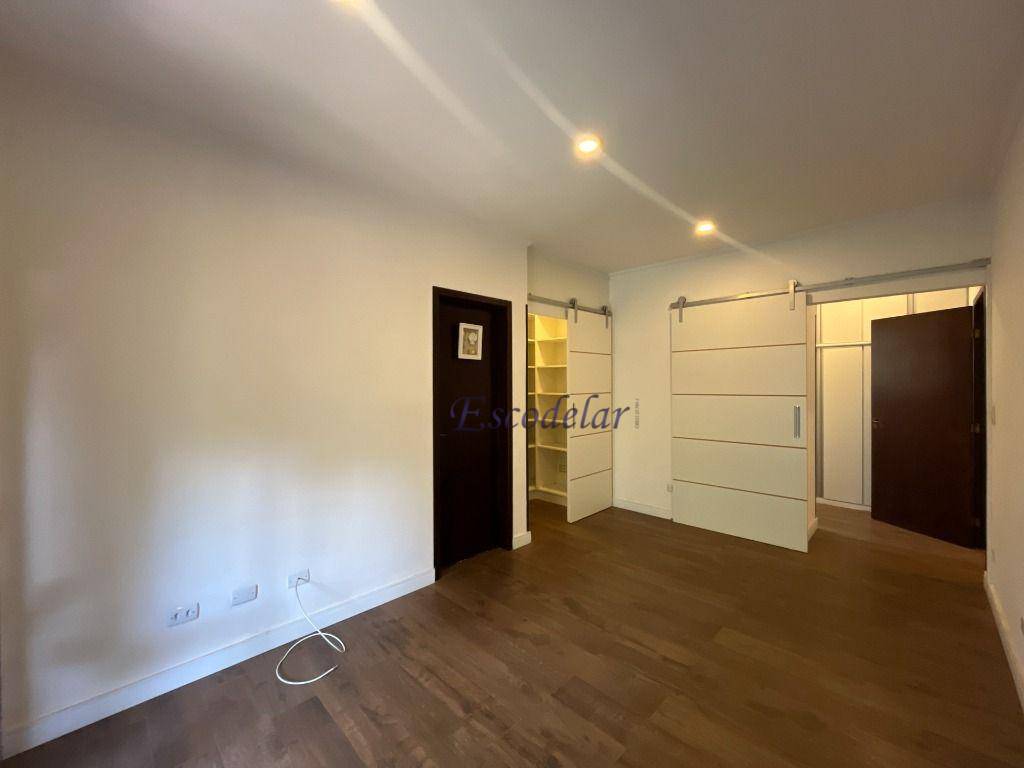 Casa à venda com 3 quartos, 269m² - Foto 33